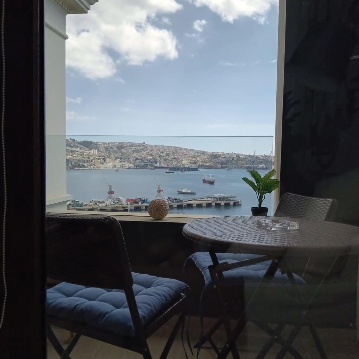 Hom I Espectacular Loft Con Vista Al Mar En Appartamento Valparaíso