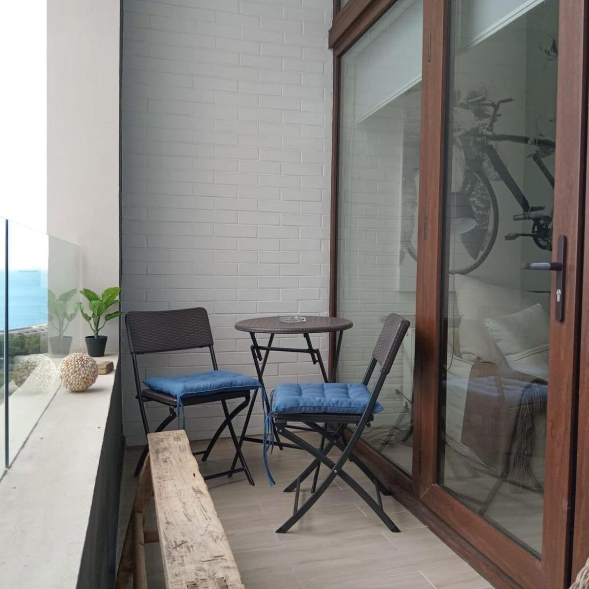 Hom I Espectacular Loft Con Vista Al Mar En Appartamento Valparaíso